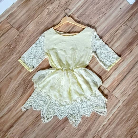 Made in Italy Tops - Made in Italy Peplum Lace Crochet Organza Silk Half Sleeve Yellow Blouse